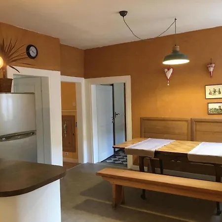 Apartment Les Hirondelles 6 Pers