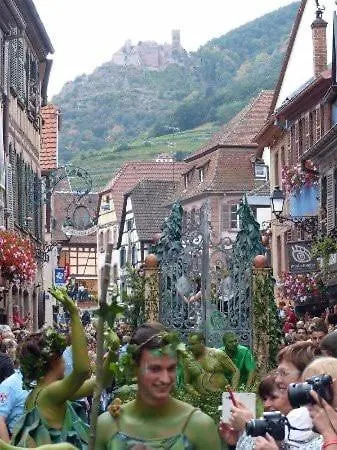 Les Hirondelles 6 Pers Apartment *